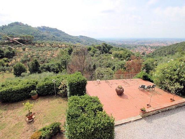Casa in vendita a Montecatini Alto, Montecatini Terme