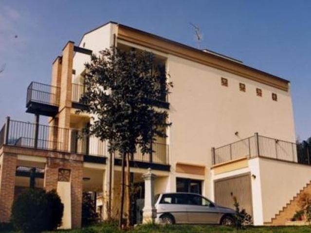 Villa Indipendente in vendita a Atri, Teramo