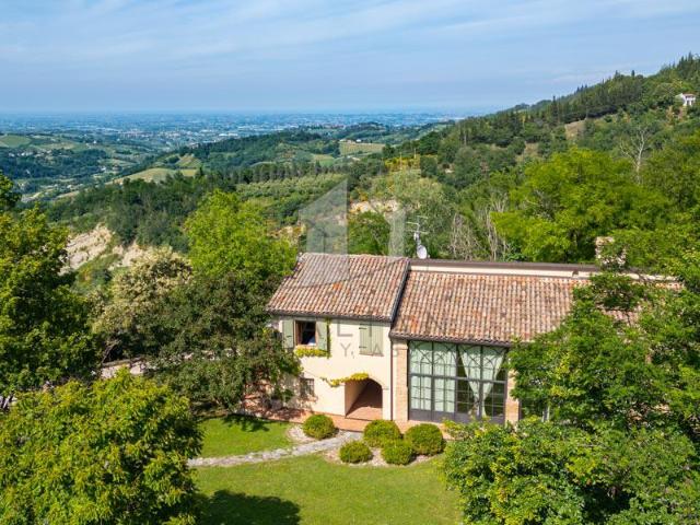 Casa in vendita a Roncofreddo, Reggio Emilia