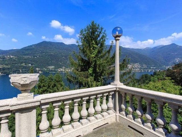 Villa Indipendente in vendita a Blevio, Lombardia