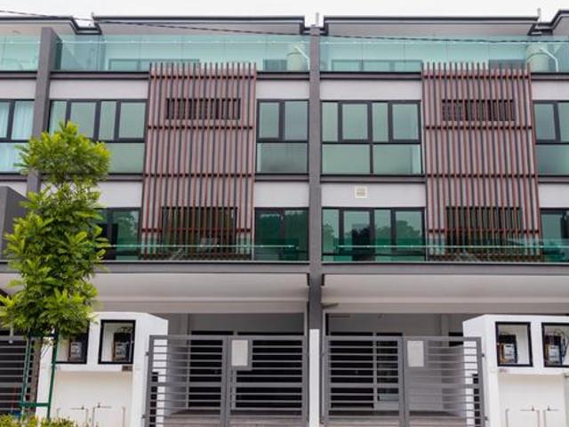 Townhouse for rent in Selayang, Selangor