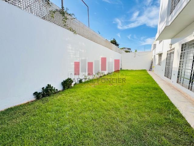 Villa location à Anfa, Gharb-Chrarda-Beni Hssen
