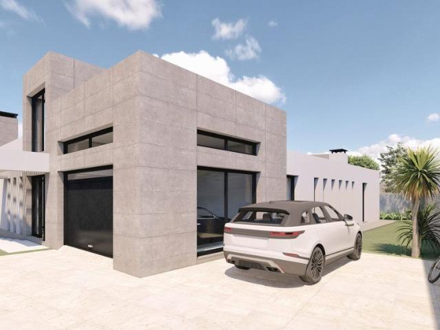 Casa en venta en Puerto de la Torre, Málaga-Costa del Sol