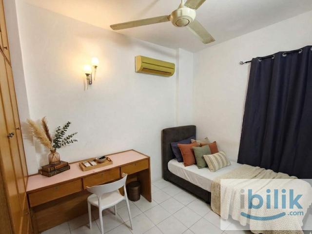 Room for rent in Georgetown, Penang