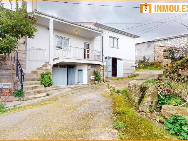 Casa en venta en A Bola