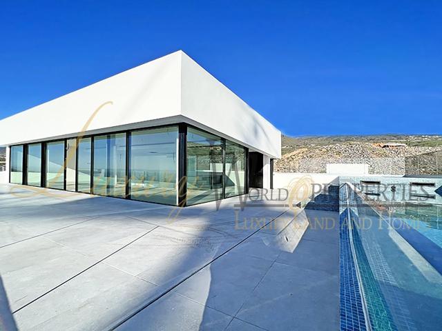 Chalet en venta en Guía de Isora, Canarias