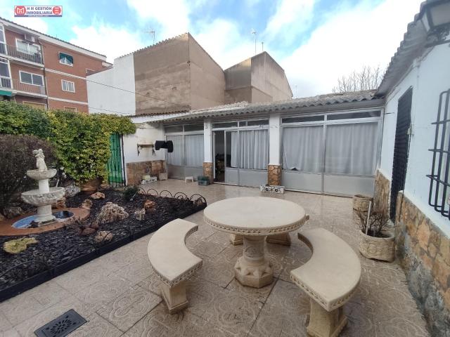 Casa en venta en Alcázar De San Juan