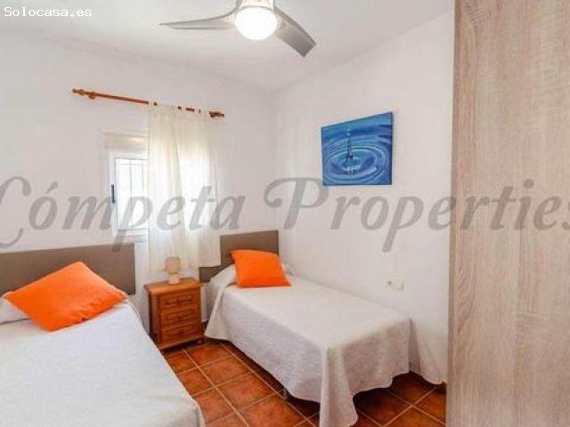 Casa en alquiler en Cómpeta