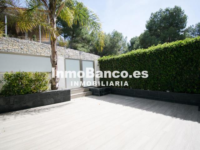 Chalet en alquiler en La Hoya de Buñol, Valencia