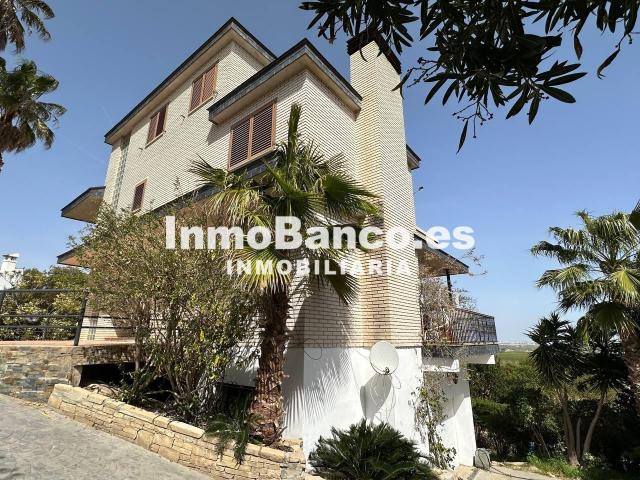 Chalet en alquiler en Urbanització Cims de Calicanto, l'Horta Sud
