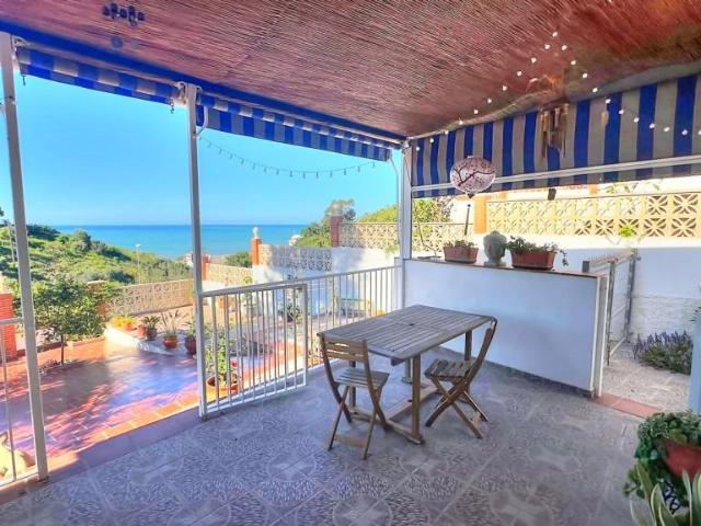 Villa en alquiler en Vélez-málaga