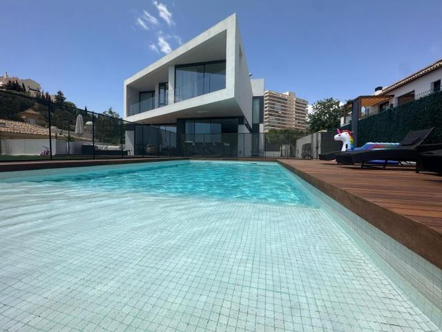 Villa en alquiler en Benalmádena
