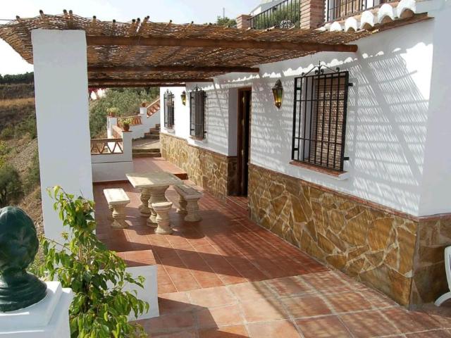 Villa en alquiler en Frigiliana