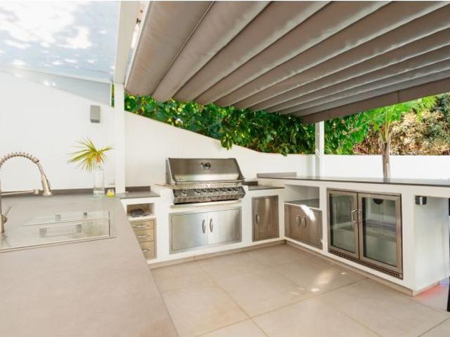 Casa en alquiler en Rícmar, Costa del Sol Occidental