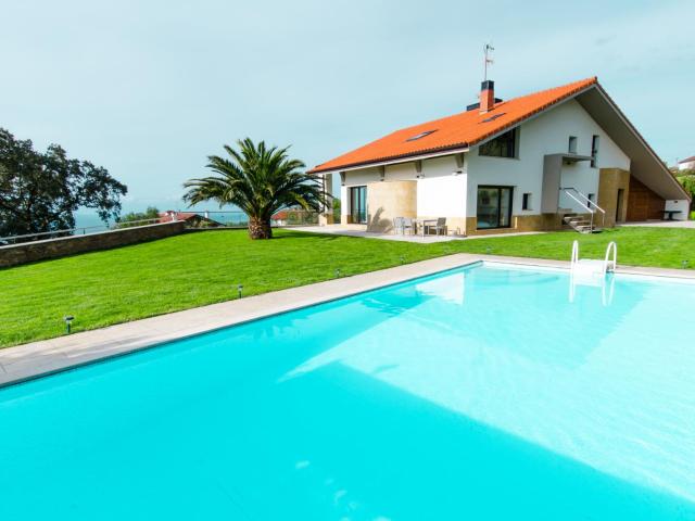 Chalet en alquiler en Mendebaldea, Donostia-san Sebastián