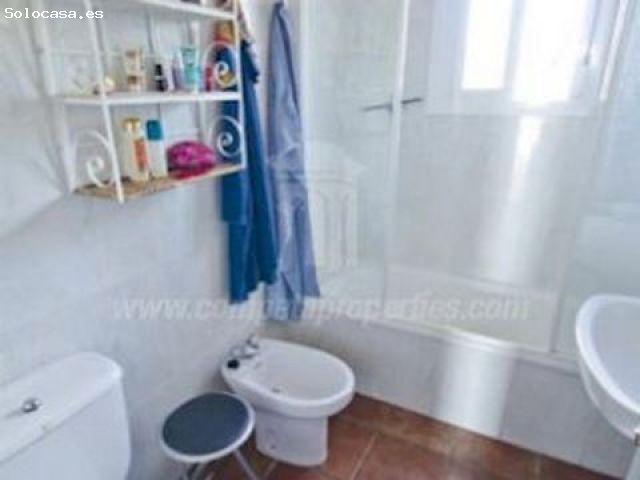 Casa en alquiler en Cómpeta