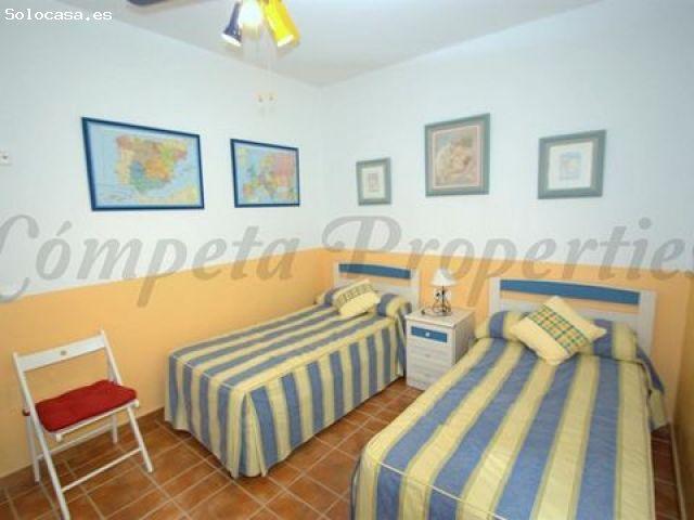 Casa en alquiler en Cómpeta