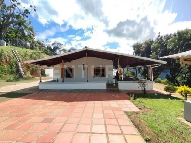 Casa en arriendo en Antioquia, Valle de Aburrá