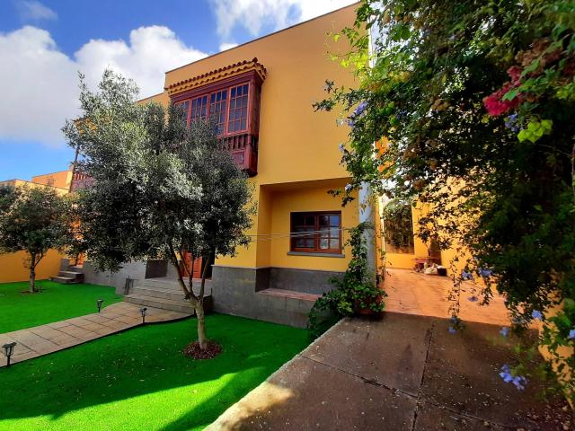 Casa en venta en Arucas, Mirador de los Portales