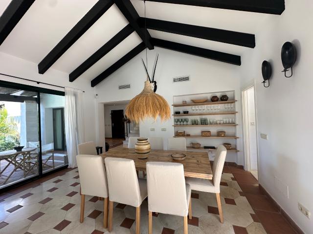 Casa en venta en Nueva Atalaya, Costa del Sol Occidental