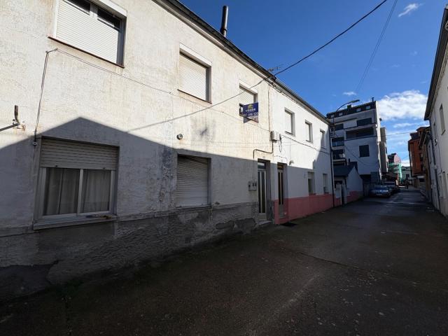 Casa en venta en Bembibre