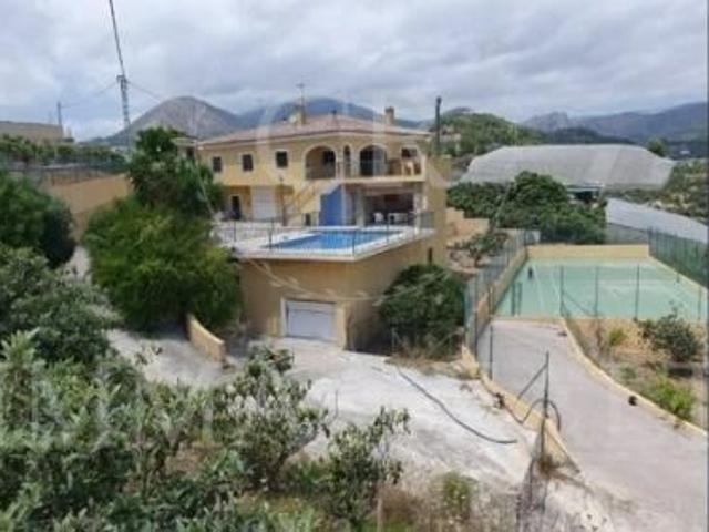 Casa en alquiler en Callosa D'en Sarrià