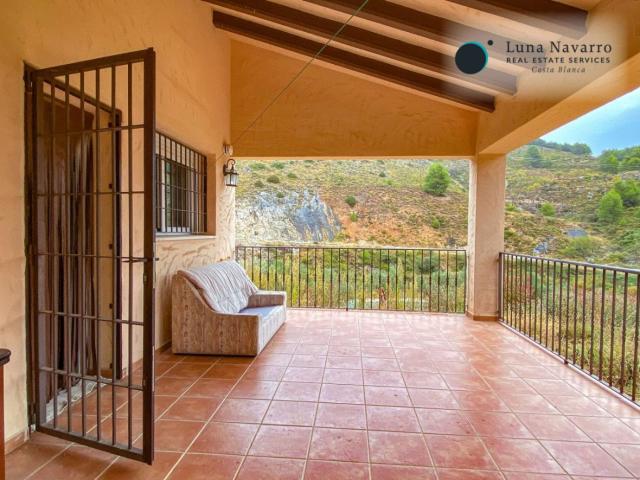 Casa en venta en Confrides