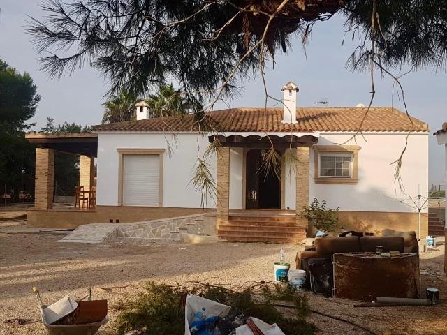 Casa en alquiler en Dolores