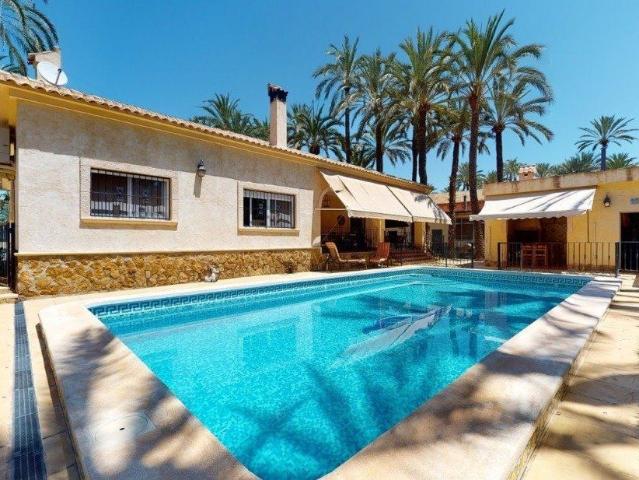 Casa en venta en Elche, Pataes