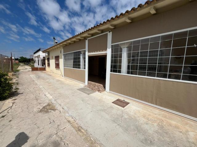Casa en venta en Granja De Rocamora