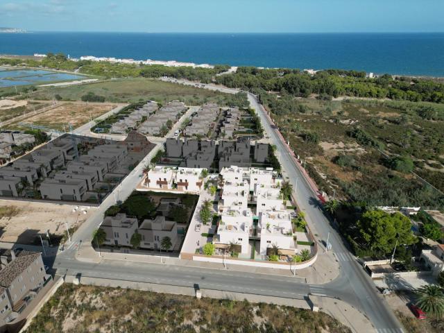 Casa en venta en la Marina, el Baix Vinalopó