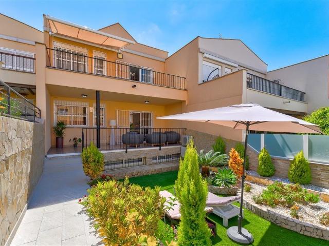 Casa en venta en Madroñal, Torviscas Bajo