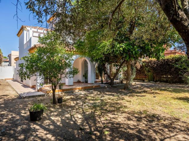 Casa en venta en Mairena Del Aljarafe, Petit Simón