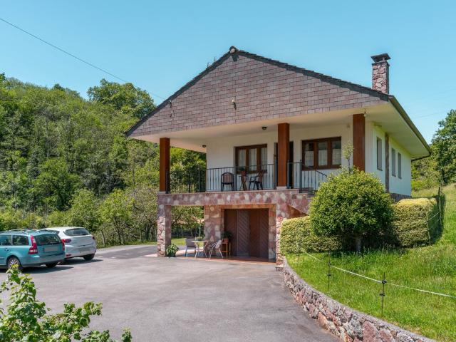 Casa en venta en Nava