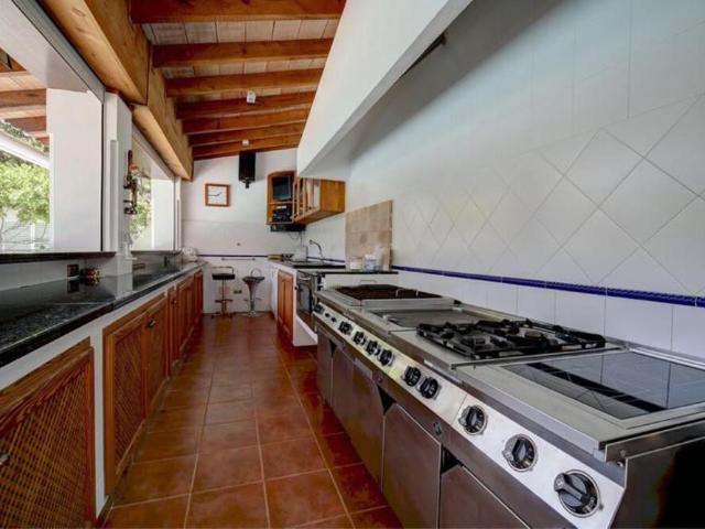 Casa en alquiler en Barriada Islas Canarias, Costa del Sol Occidental