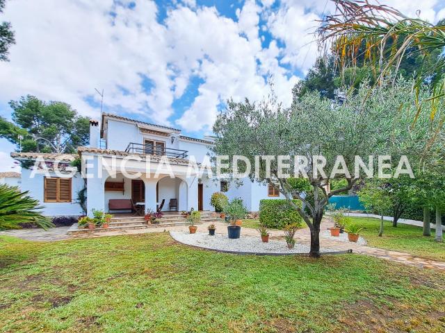 Casa en alquiler en Paterna, la Canyada