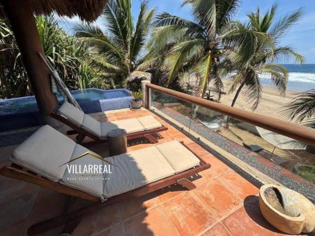 Villa en venta en Zihuatanejo de Azueta, Guerrero