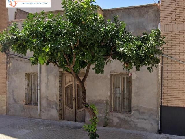 Casa en venta en Sagunto, la Forja
