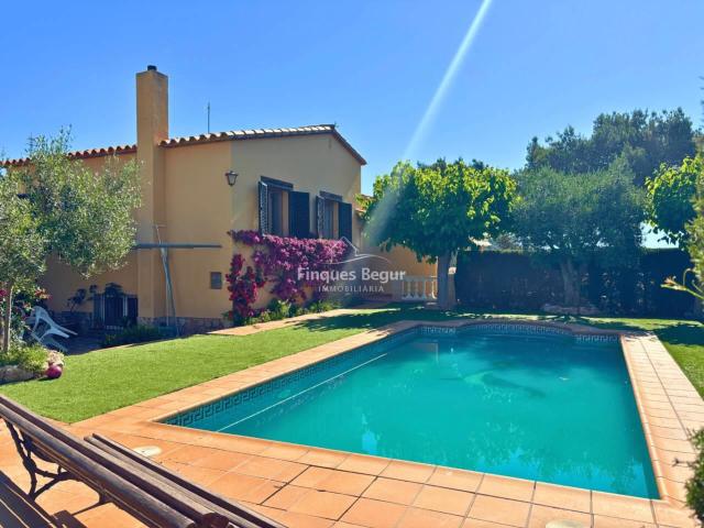 Casa en venta en Baix Empordà, Catalunya
