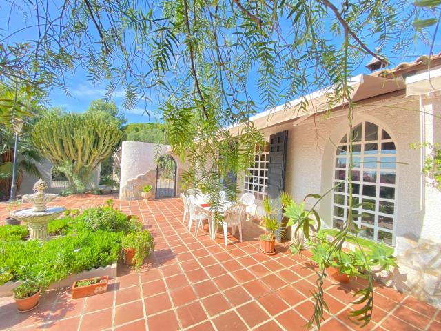 Casa en venta en San Vicente Del Raspeig, la Borinquen