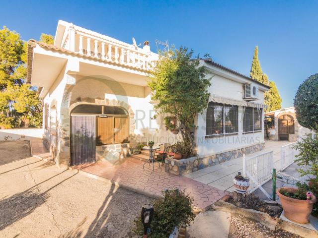 Casa en venta en San Vicente Del Raspeig, Serveres