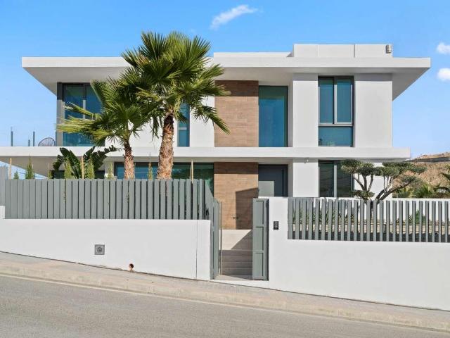 Chalet en venta en la Marina Baixa, Valencia