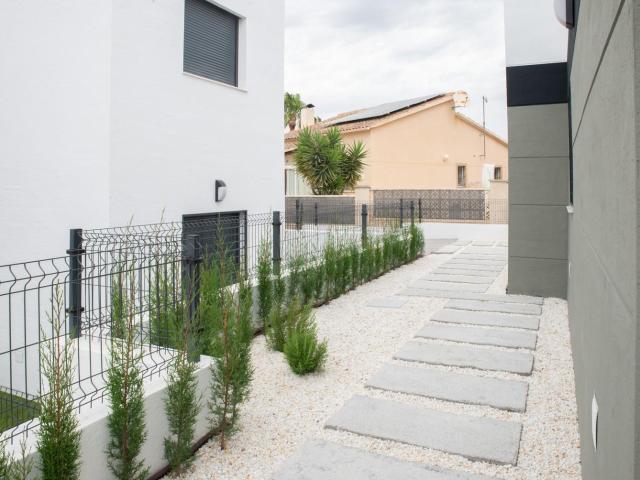 Chalet en venta en Urbanización Valle Dorado, l'Alacantí