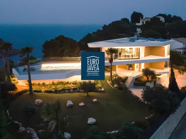 Chalet en venta en Adsubia, Valencia