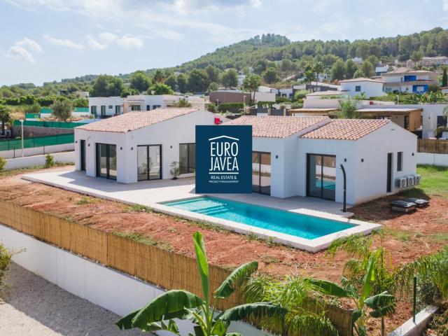 Chalet en venta en Adsubia, Valencia