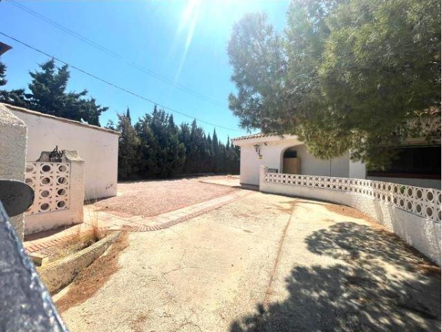 Chalet en venta en Urbanització Els Picapedra, Alacant / Alicante