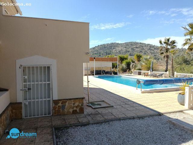 Casa en venta en Oriental, Murcia