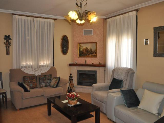 Villa en venta en Aldeanueva Del Codonal, Sexmo de Posaderas