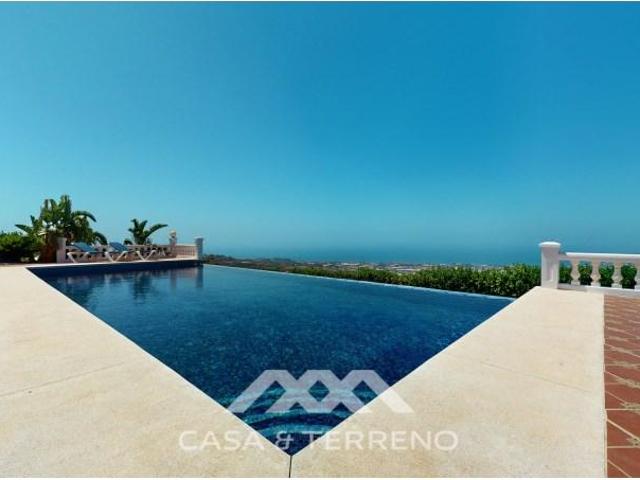 Villa en venta en Algarrobo