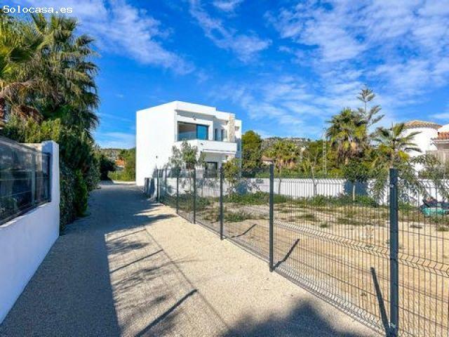 Casa en venta en Urbanització Montmar-La Vinya, la Marina Alta